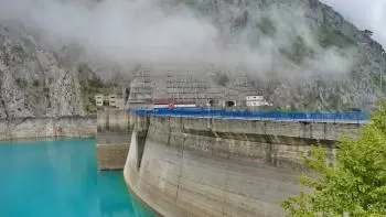 Hydroelectric plants: electricity with the power of water