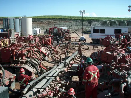 Fracking, method of oil and natural gas extraction